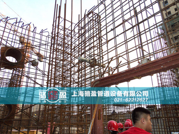 青島市<a href=http://www.www.jiangxiaoju.cn target=_blank class=infotextkey>防水套管</a>安裝照